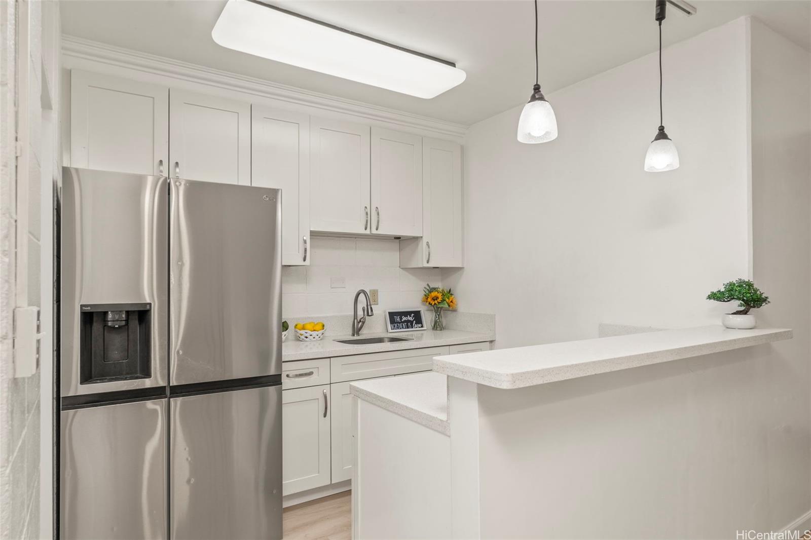 2050 Nuuanu Avenue  Unit DH106