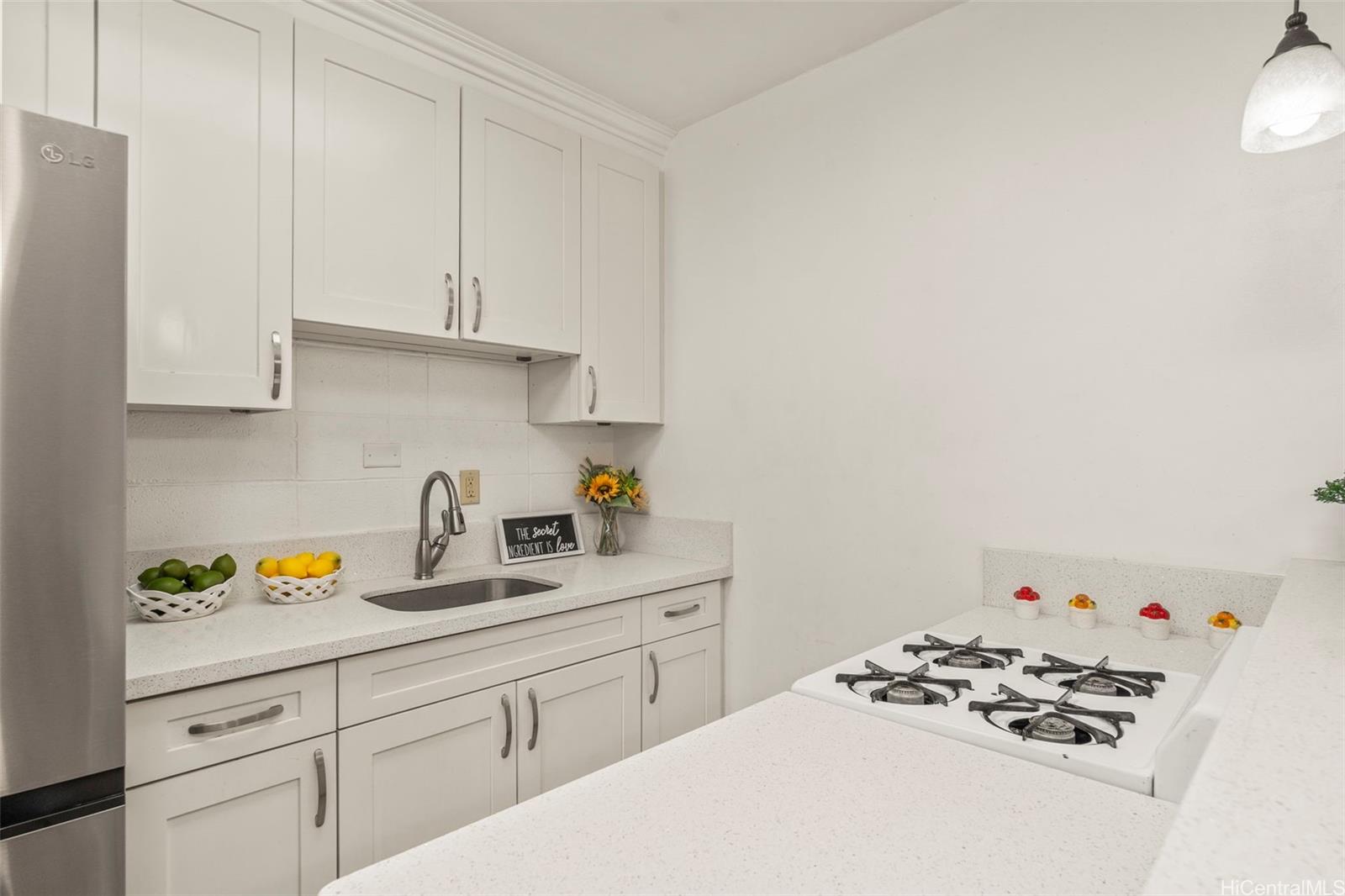 2050 Nuuanu Avenue  Unit DH106