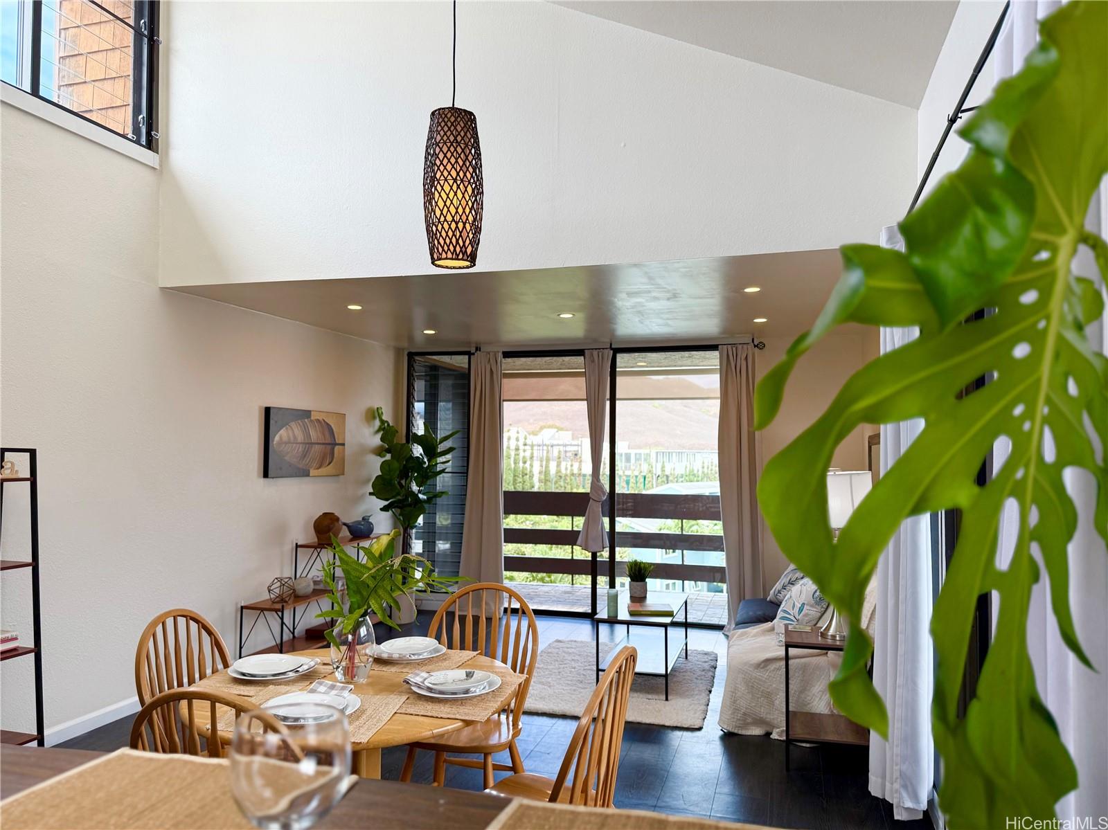 1015 Aoloa Place 456