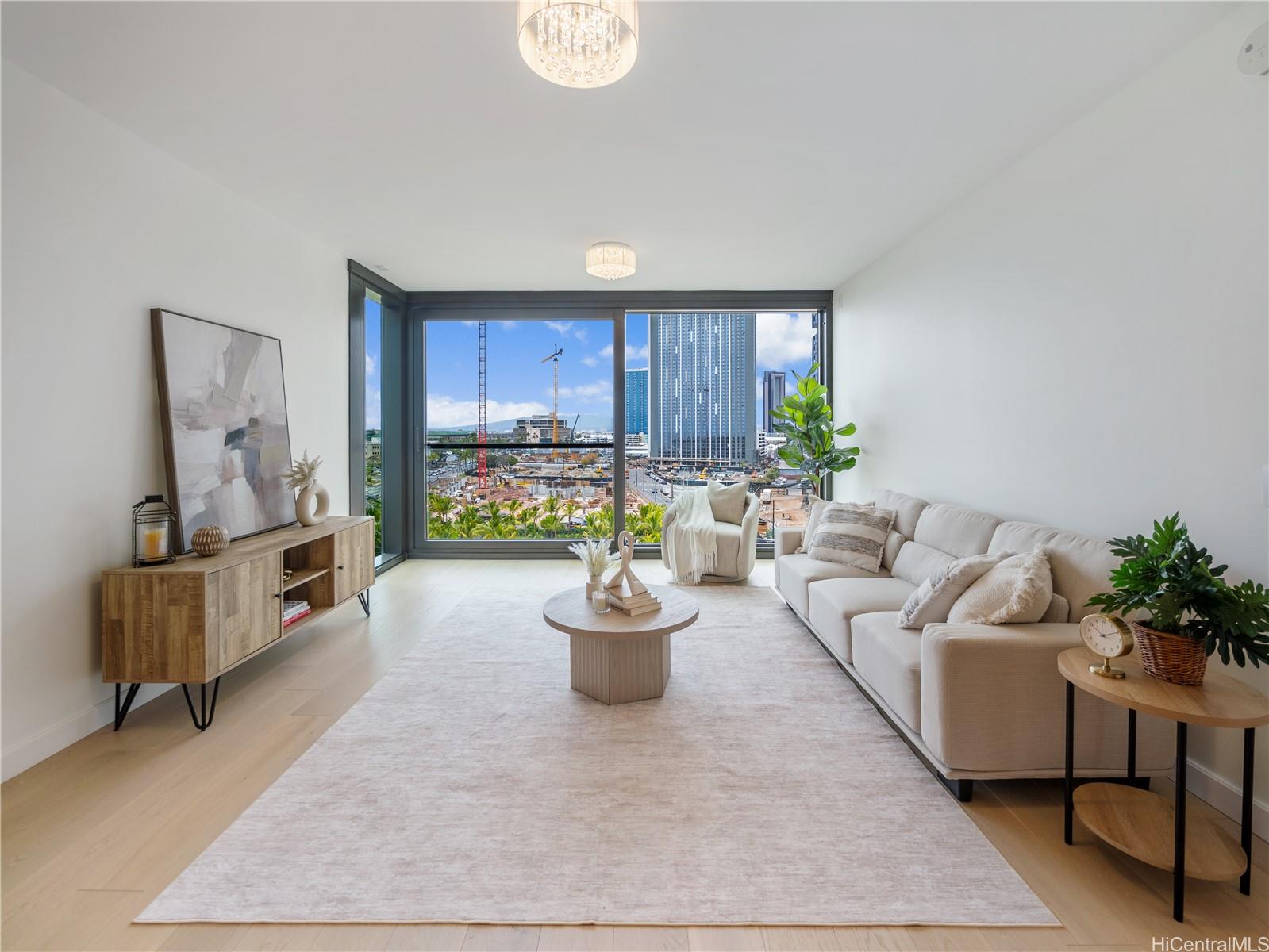 1100 Ala Moana Boulevard 809