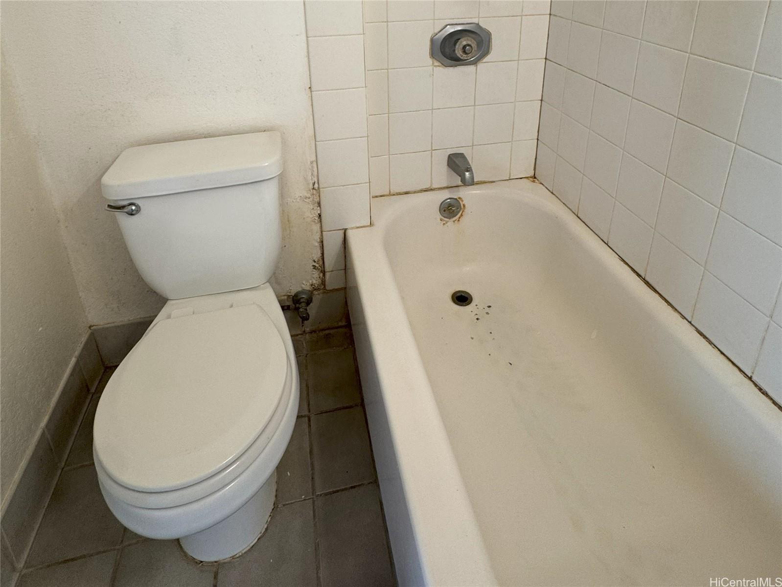Photo 6 of 24