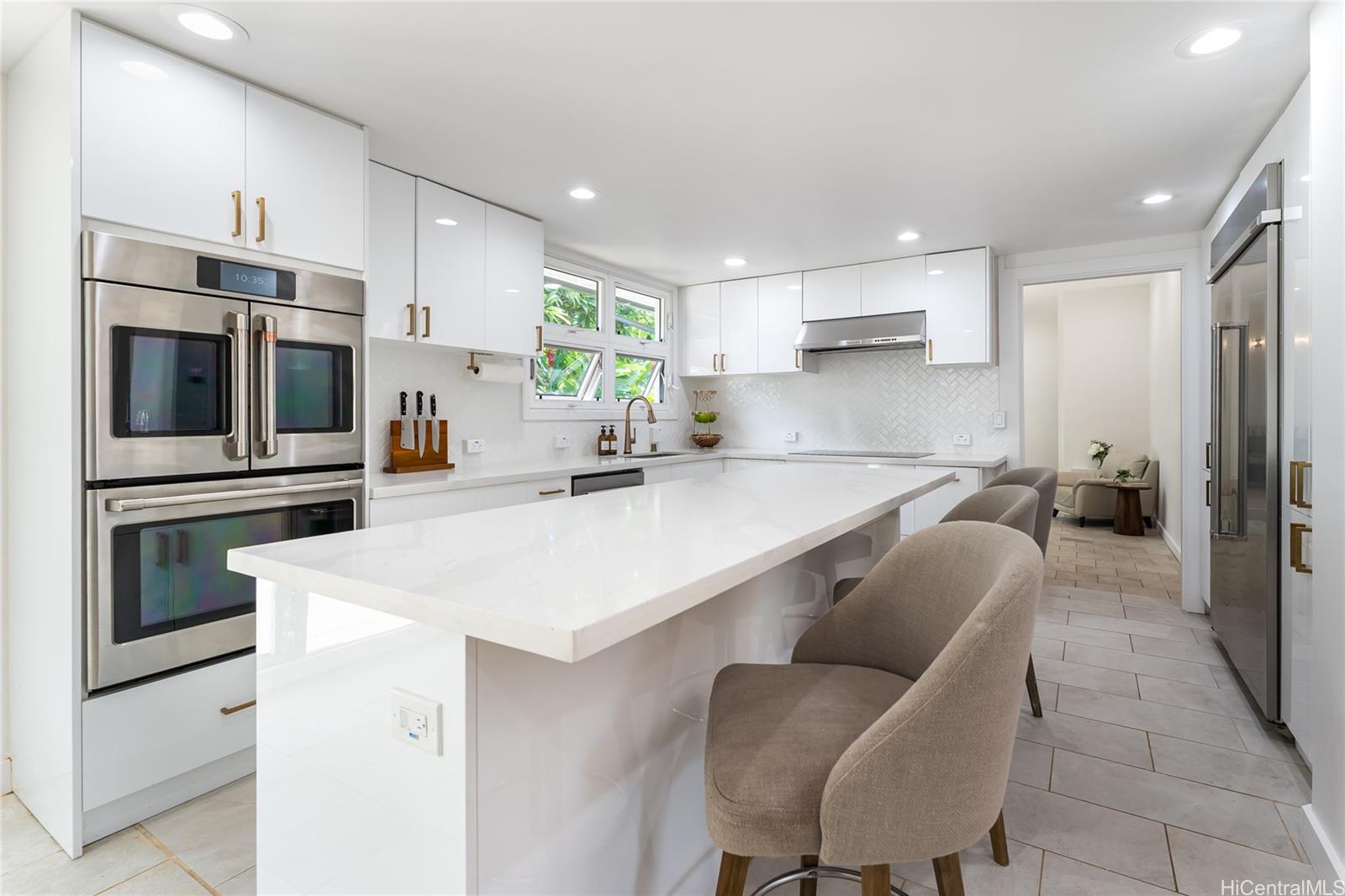 119 E Hind Drive