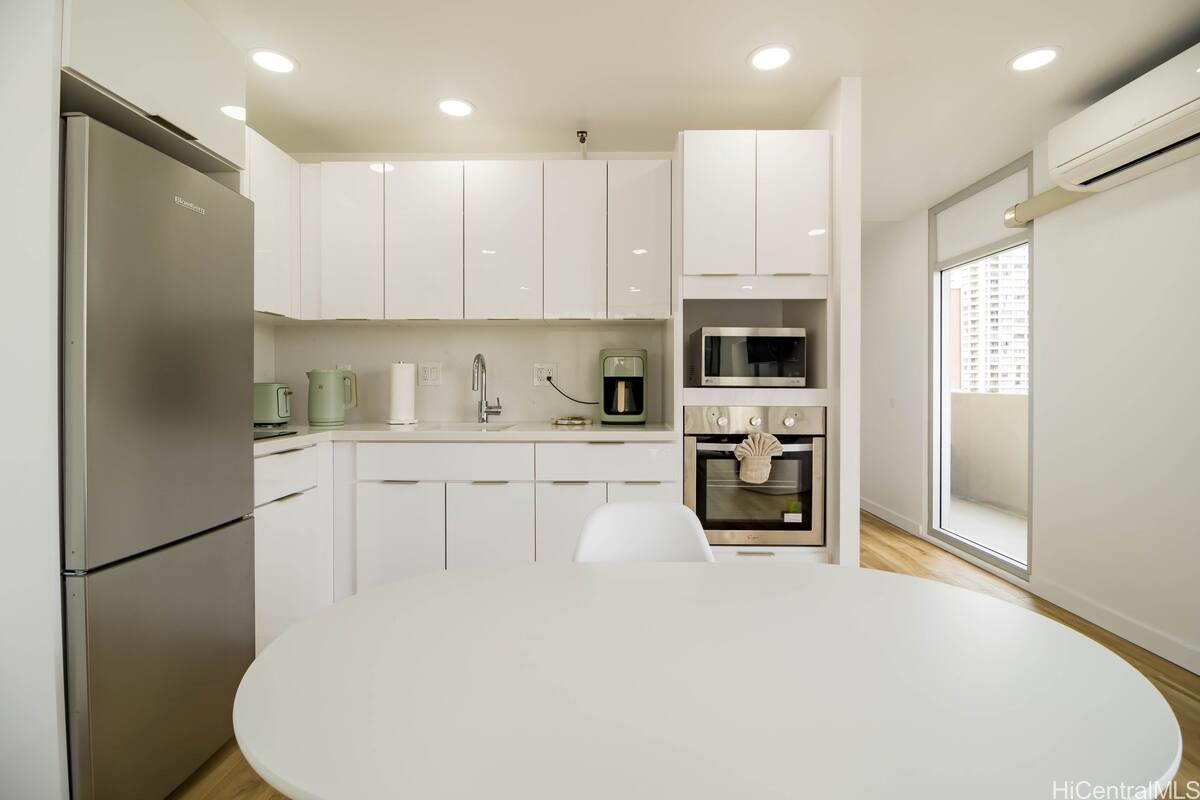 364 Seaside Avenue  Unit 901