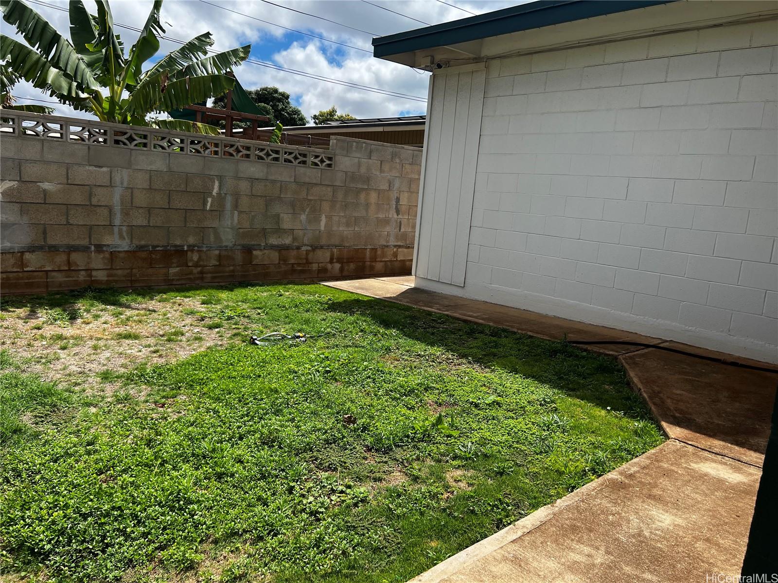Photo 19 of 21