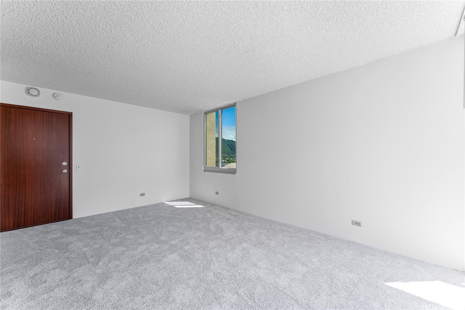 2740 Kuilei Street  Unit 1902