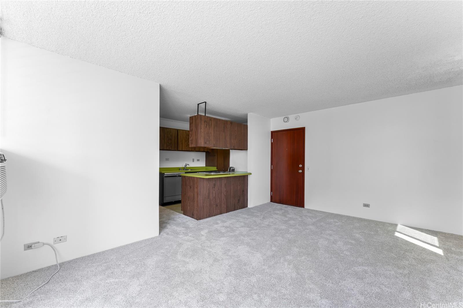 2740 Kuilei Street  Unit 1902