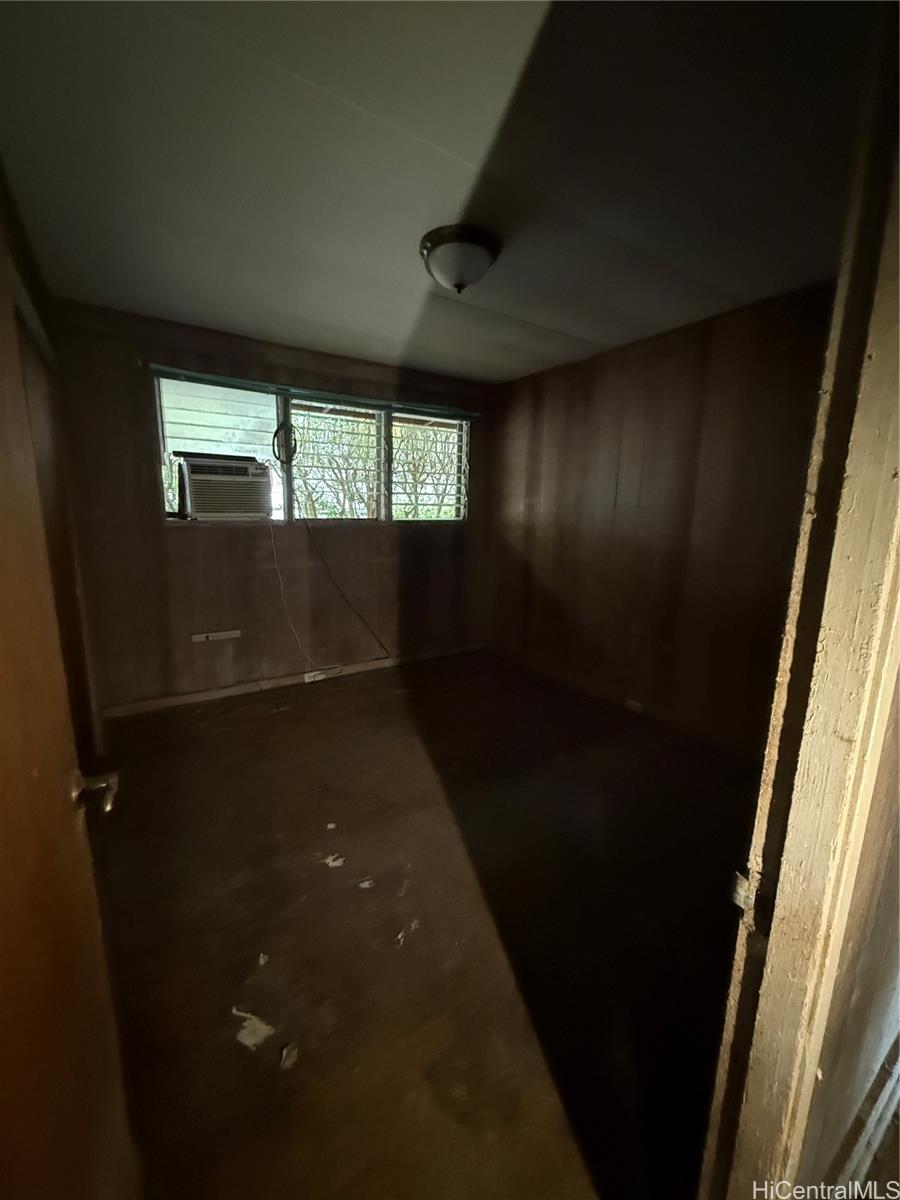 Photo 20 of 25