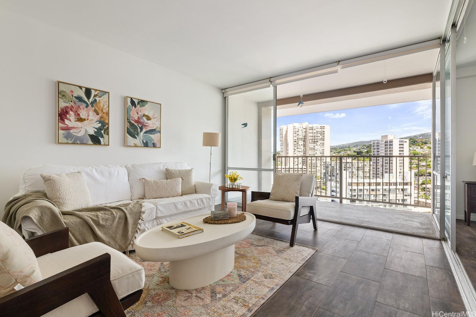 1617 Keeaumoku Street 1803