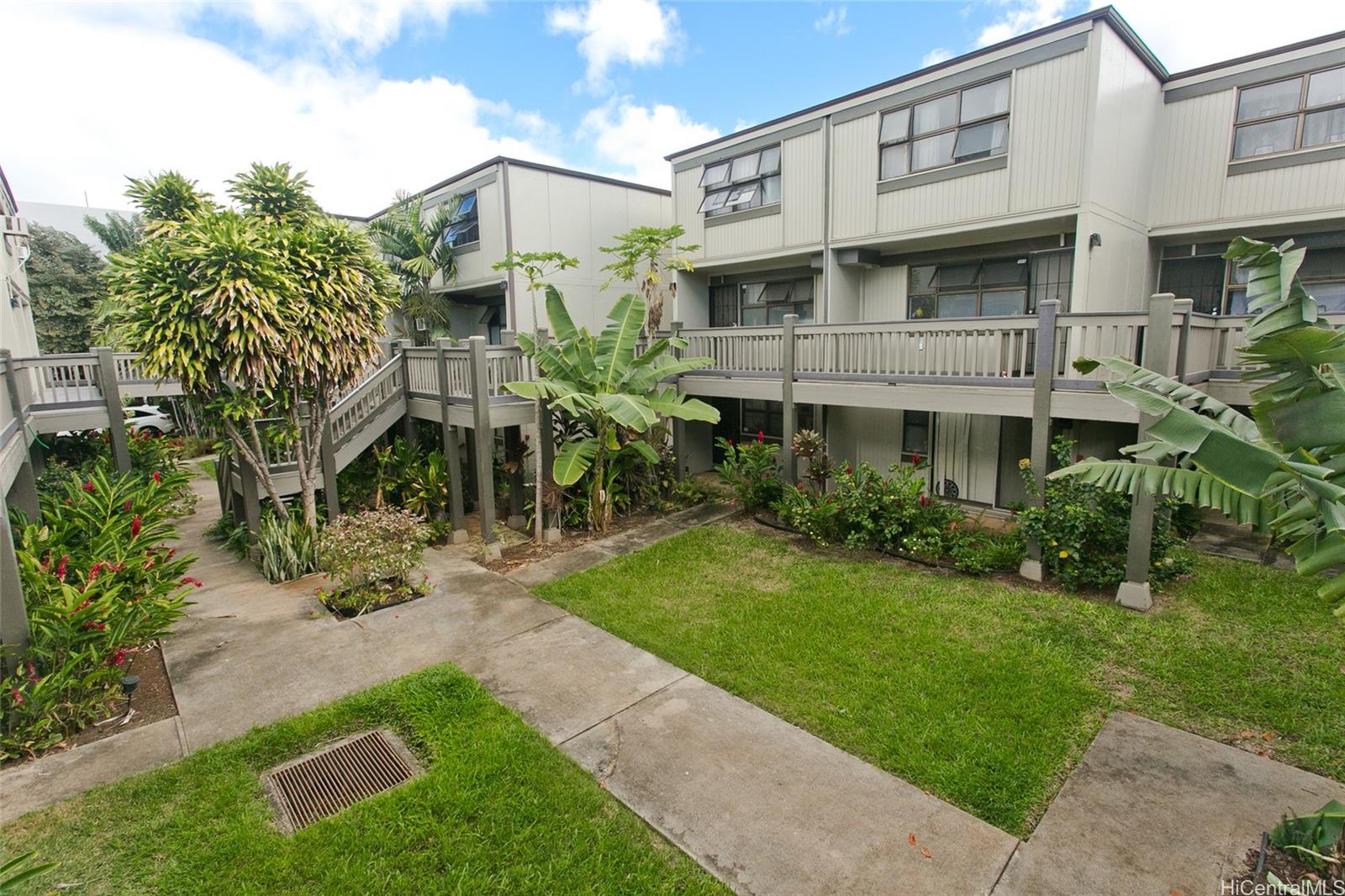 98-310 Kamehameha Highway 103
