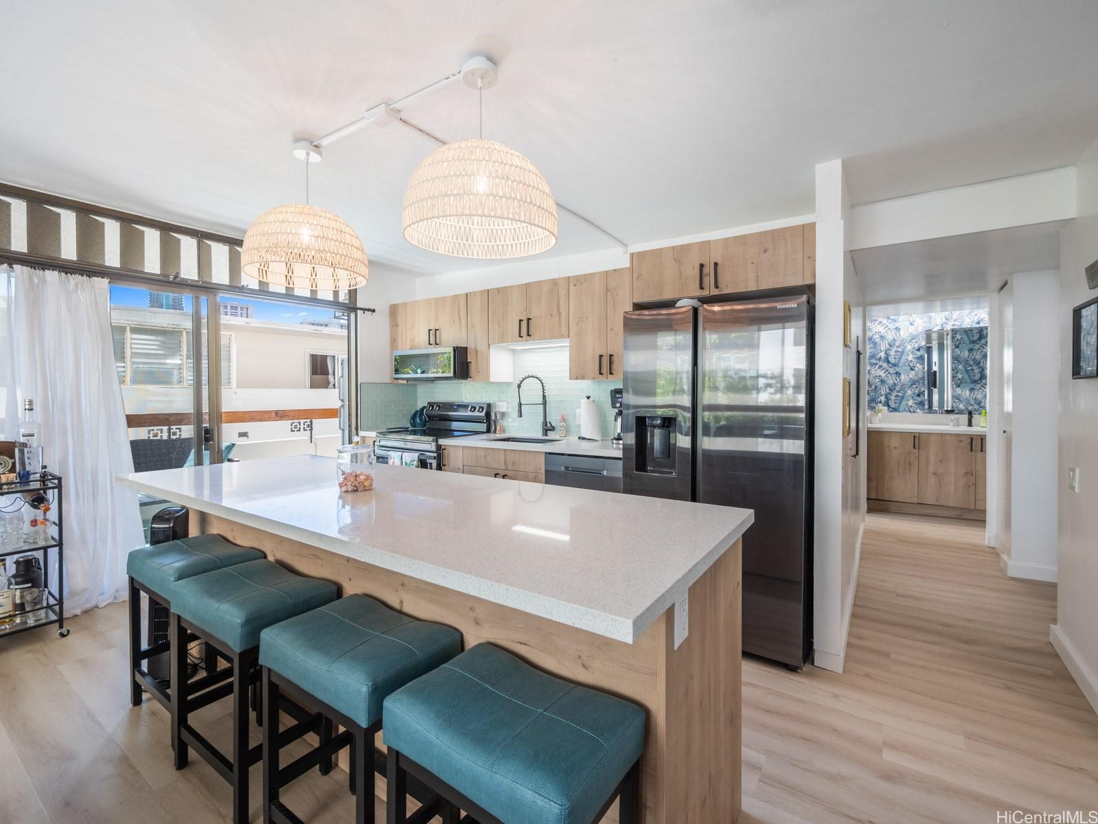2029 Ala Wai Boulevard 304