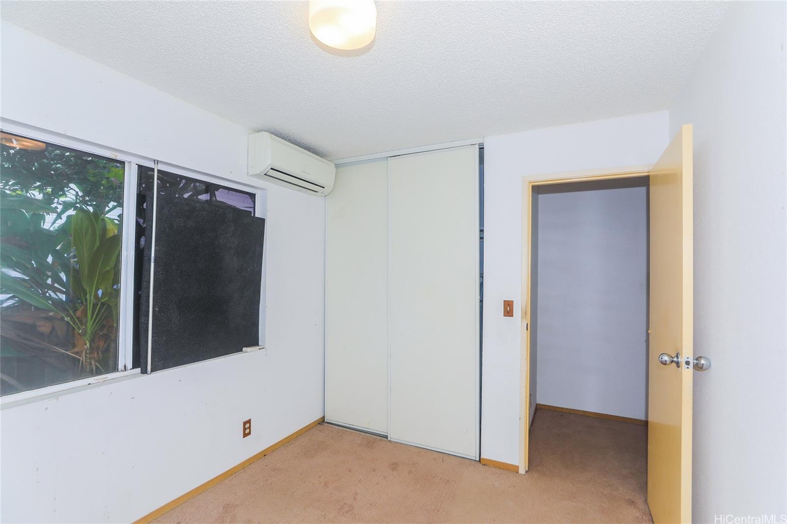 Photo 13 of 20