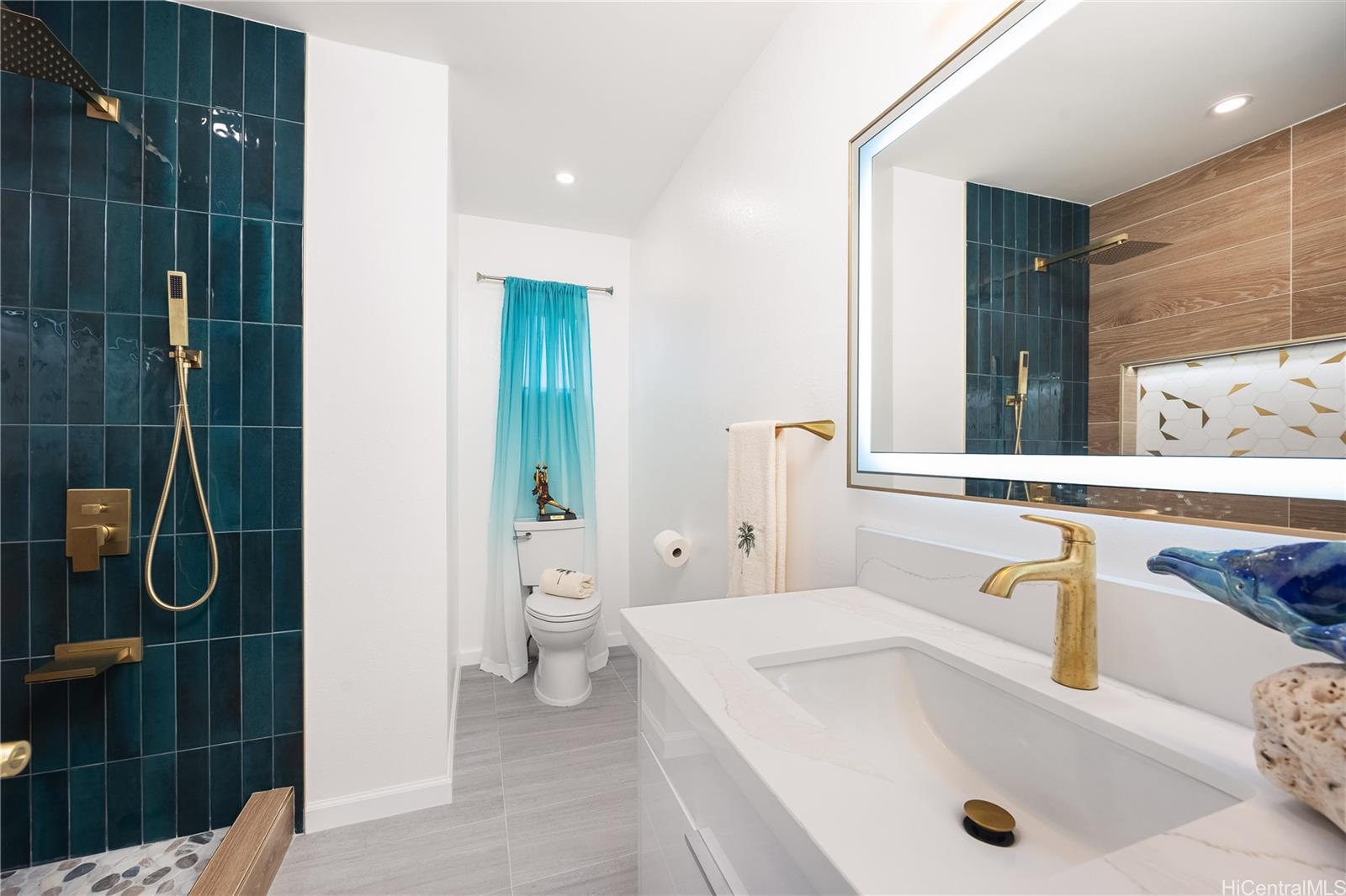 1812 Waiola Street  Unit A