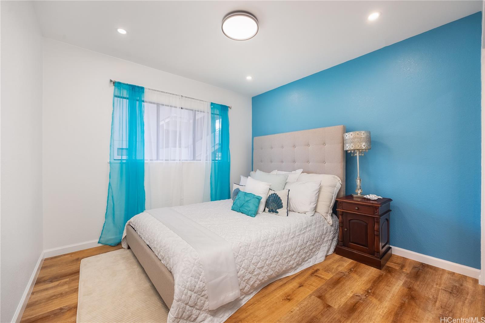 1812 Waiola Street  Unit A