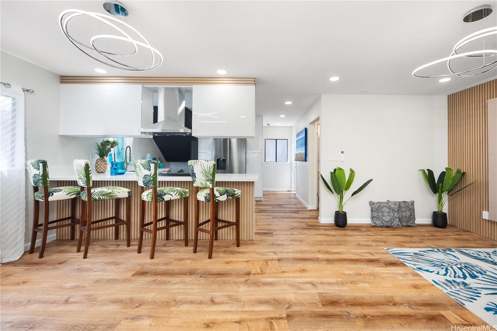 1812 Waiola Street  Unit A