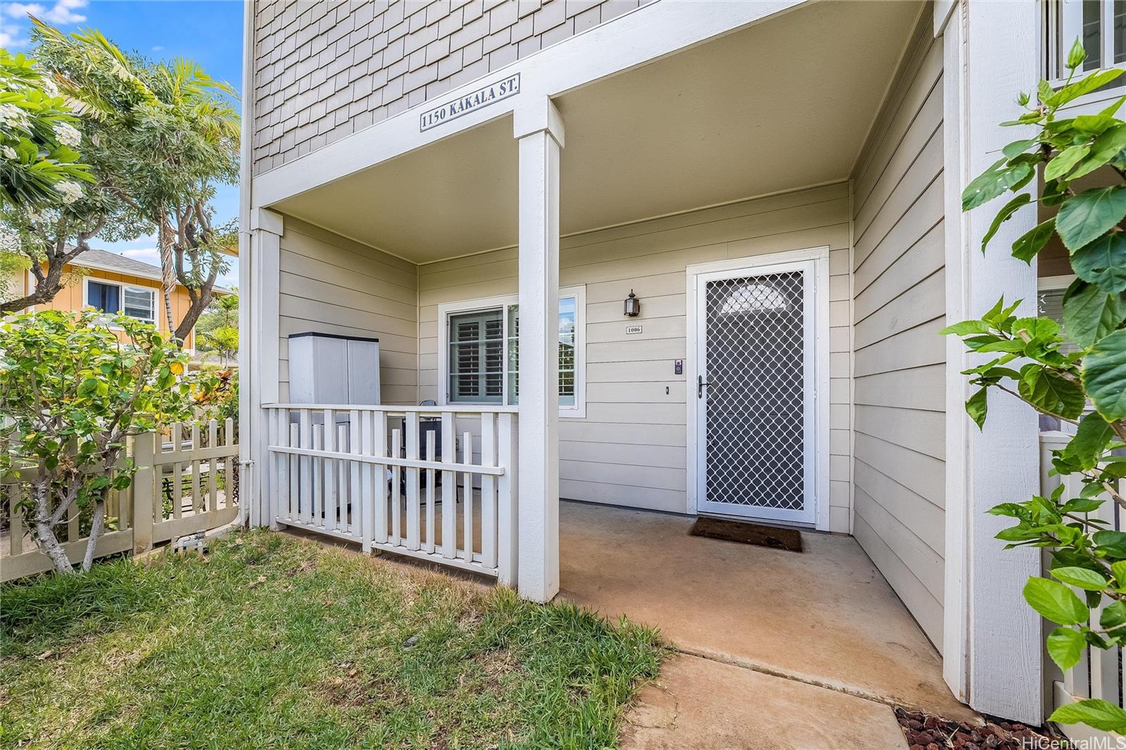Photo 2 of 25