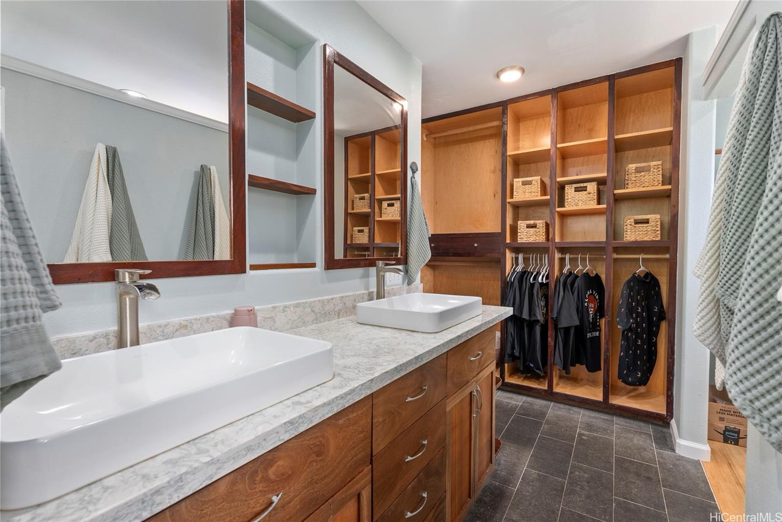 51-409 Hauhele Road  Unit B