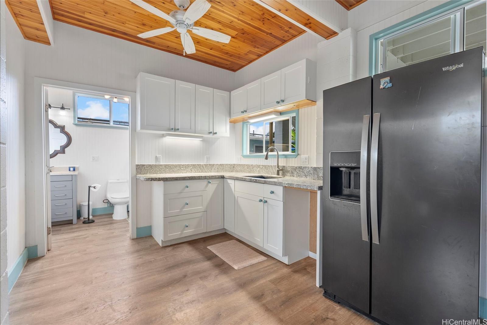 51-409 Hauhele Road  Unit B