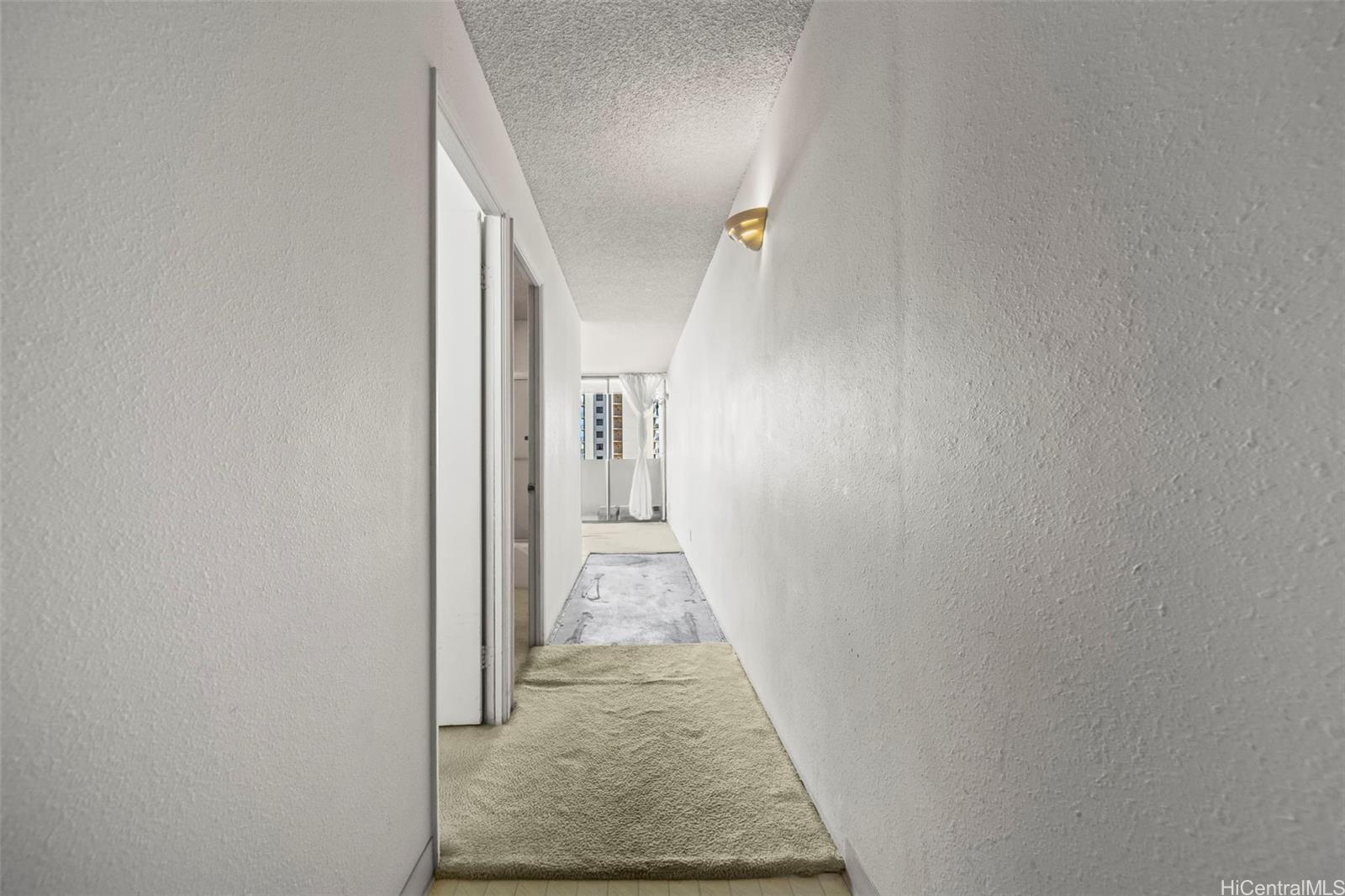 2092 Kuhio Avenue  Unit 1404