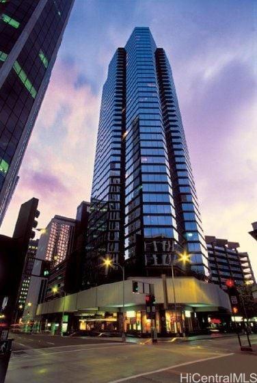 1088 Bishop Street  Unit 203