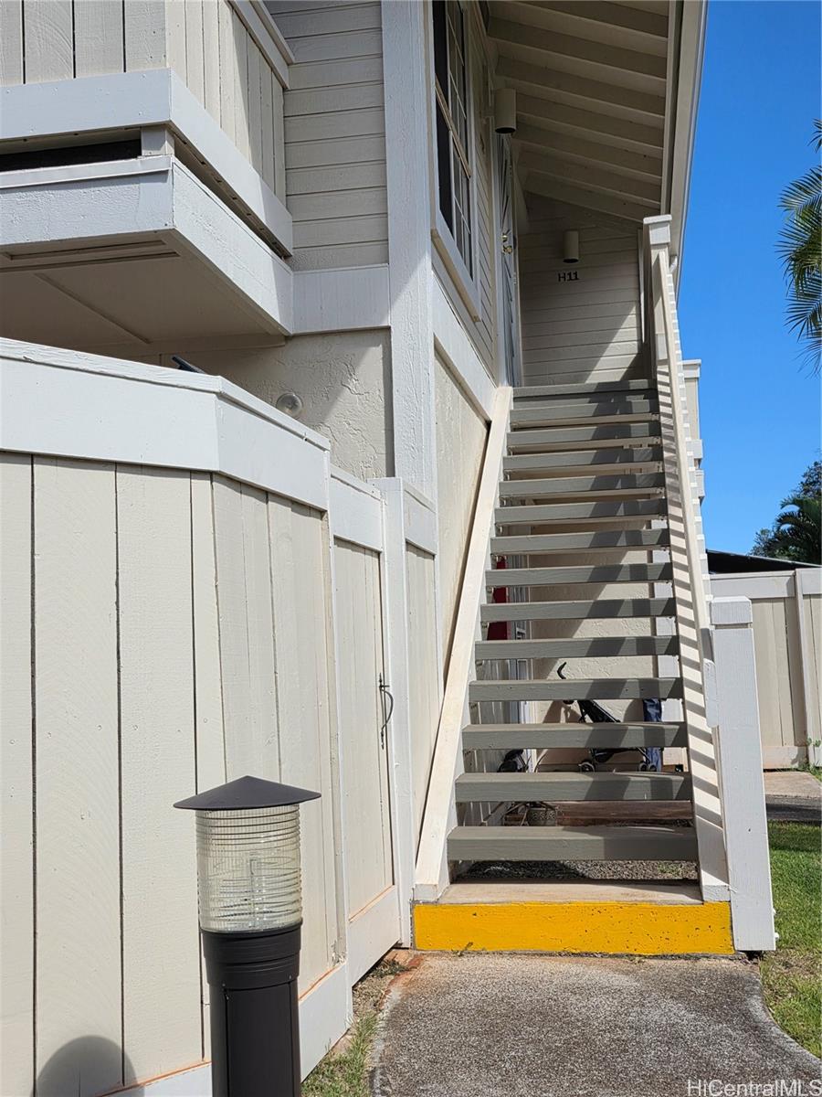 Photo 3 of 4