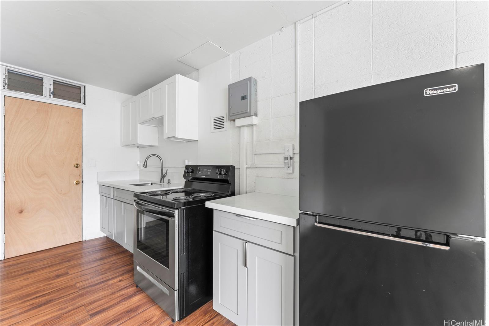85-933 Bayview Street  Unit 411