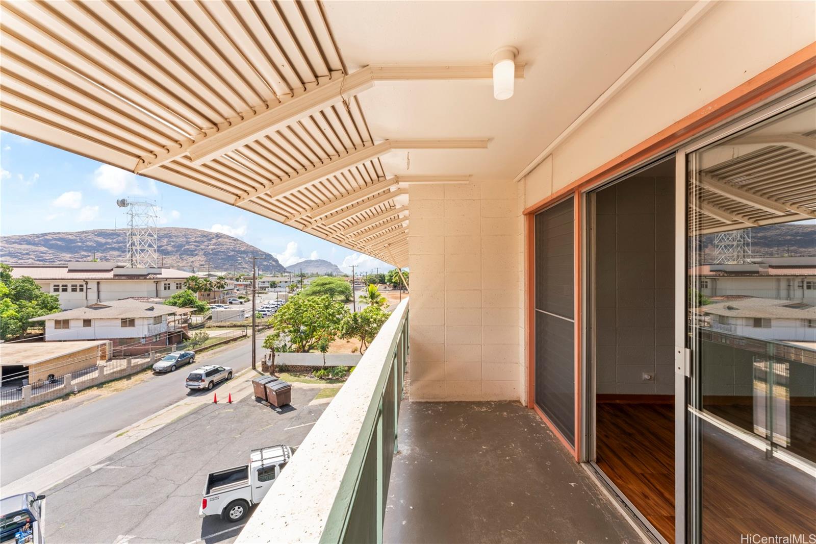 85-933 Bayview Street  Unit 411