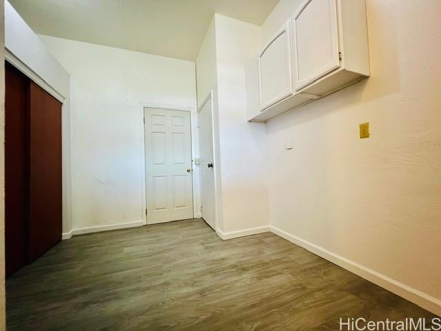 Photo 16 of 21