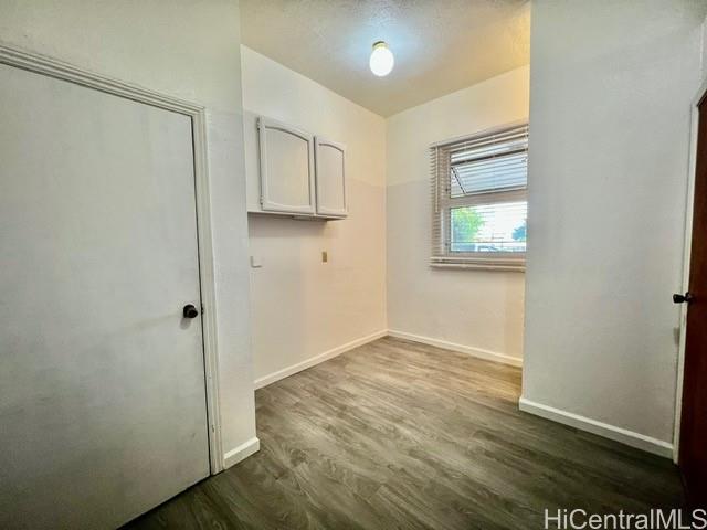 Photo 18 of 21