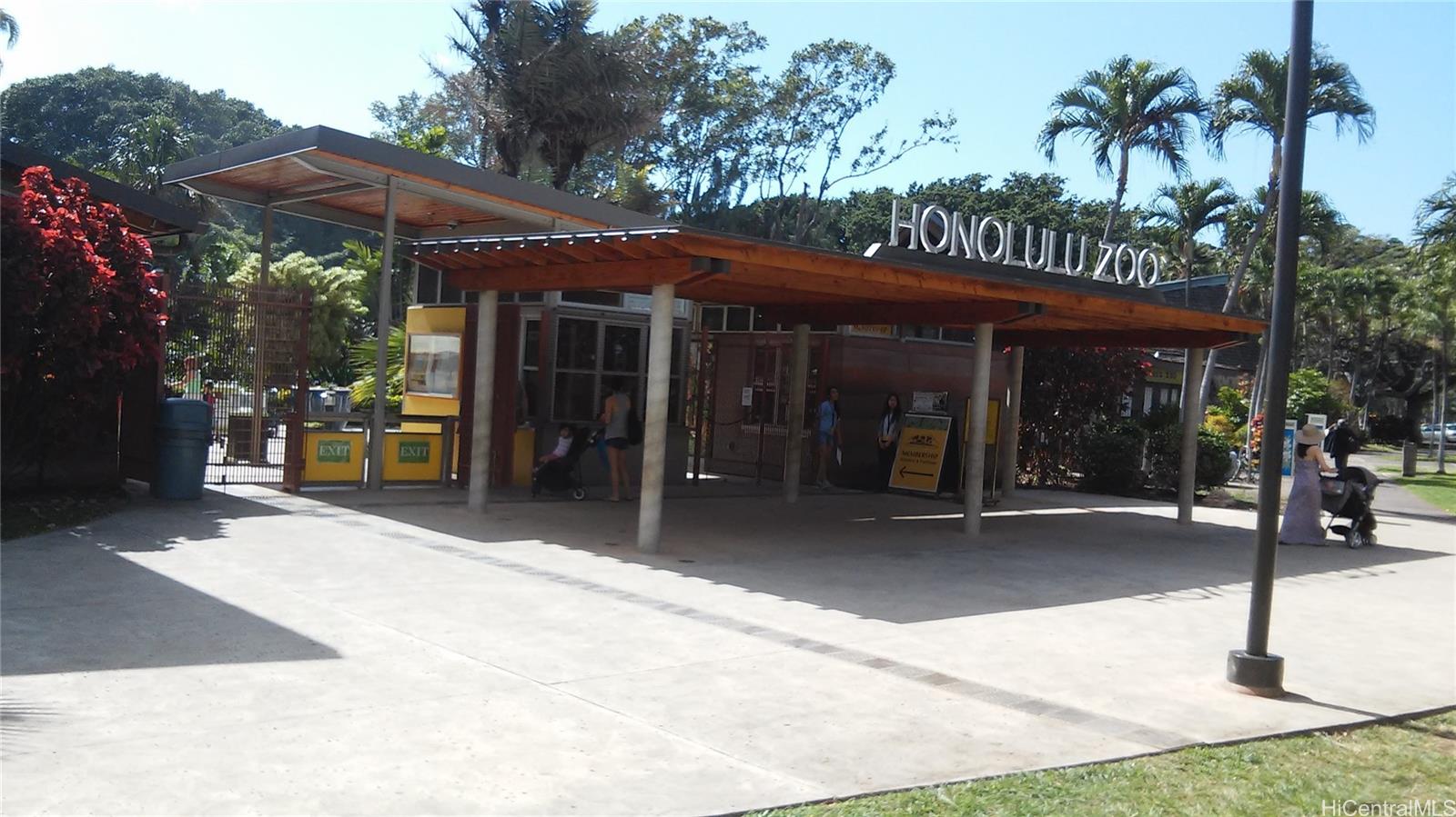 2947 Kalakaua Avenue  Unit 302