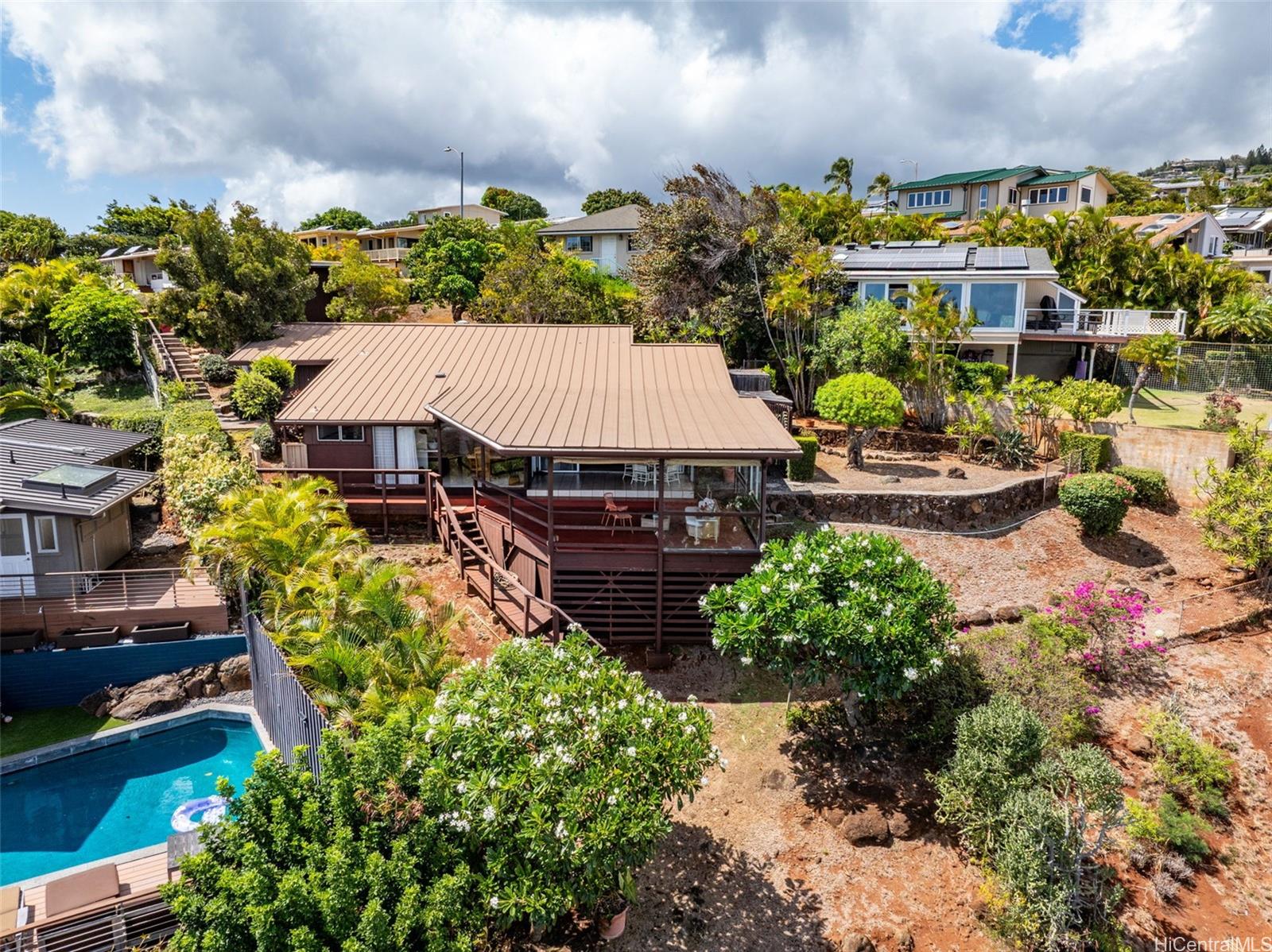 1935 Halekoa Drive