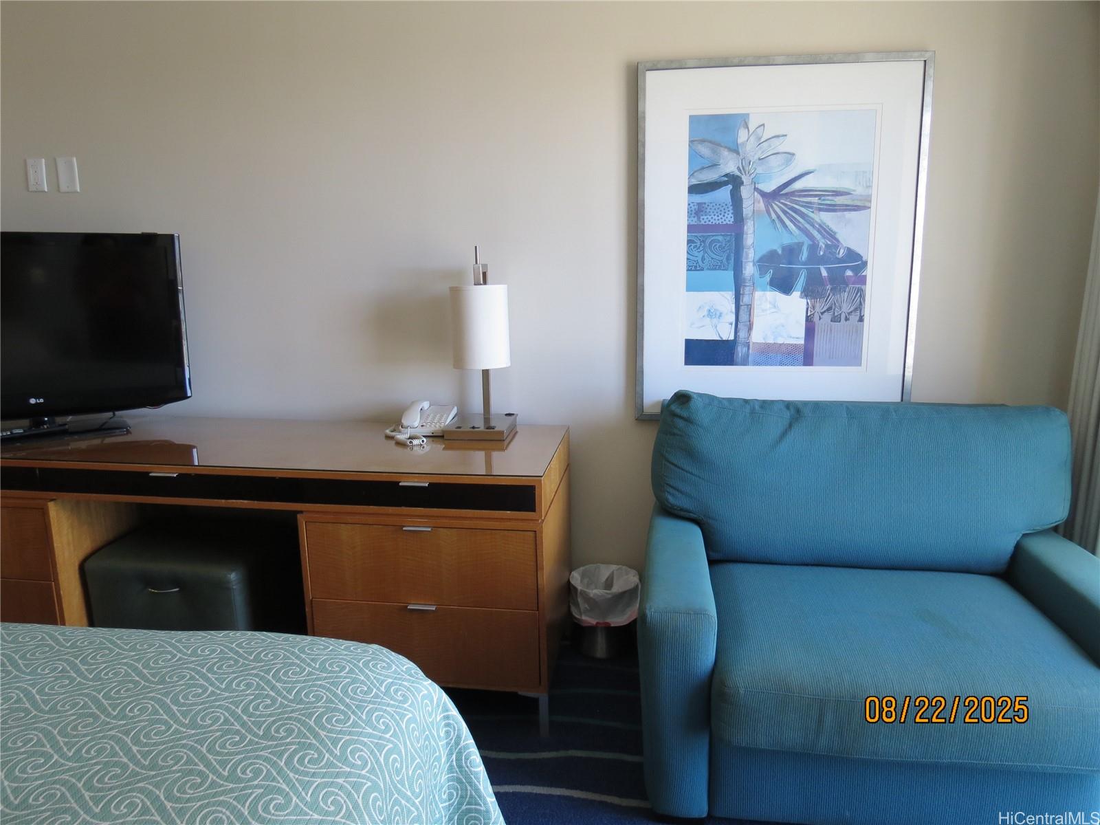 Photo 20 of 25