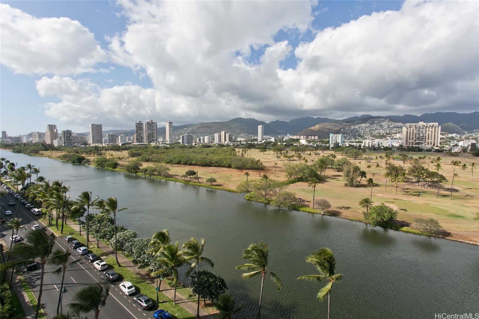320 Liliuokalani Avenue 1203