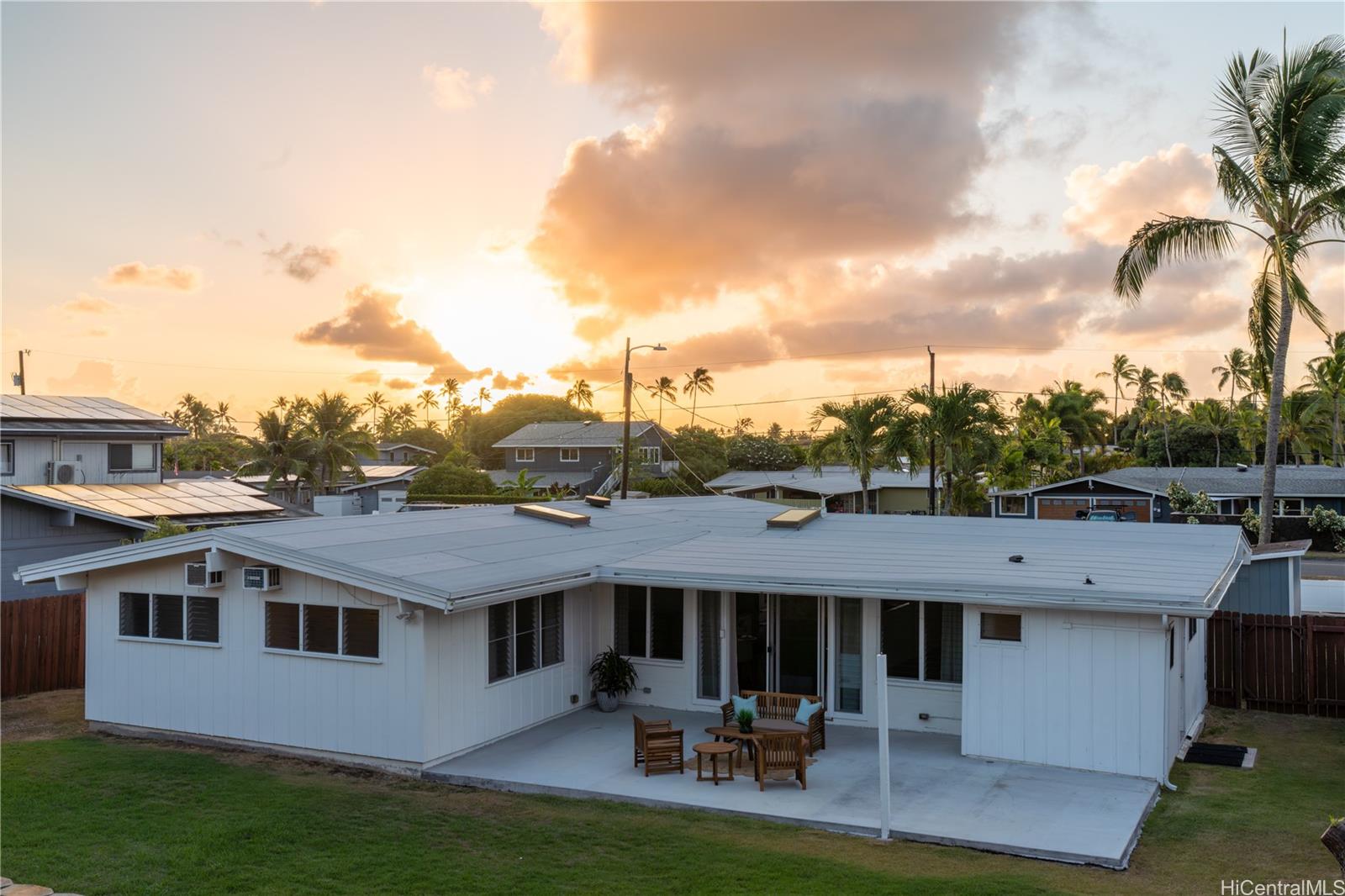 1209 Mokapu Boulevard