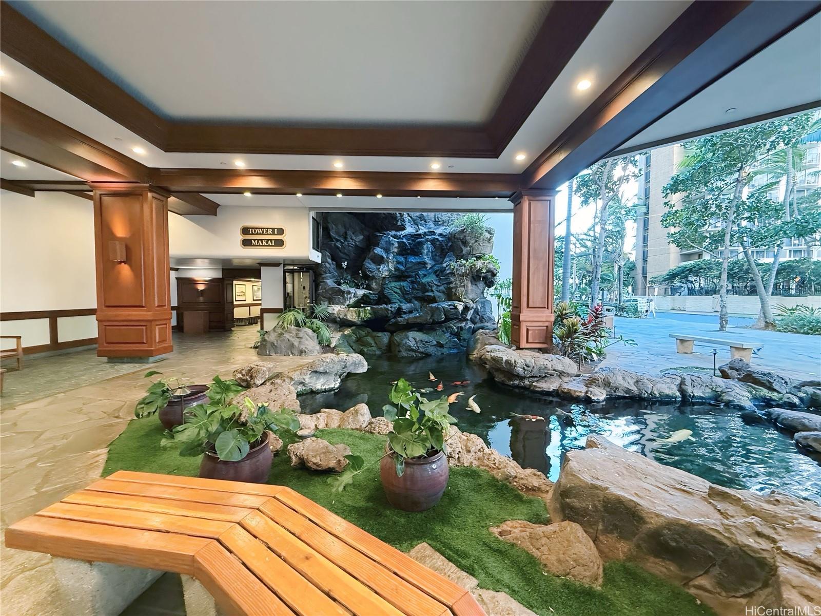 201 Ohua Avenue 1610 (Mauka)