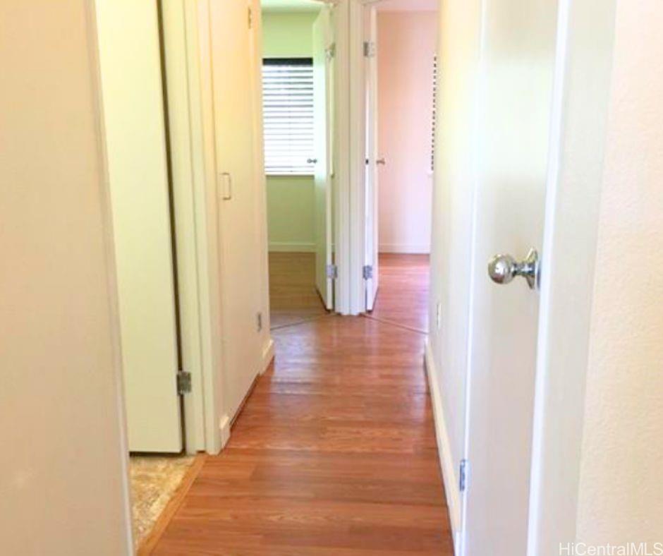 Photo 9 of 24