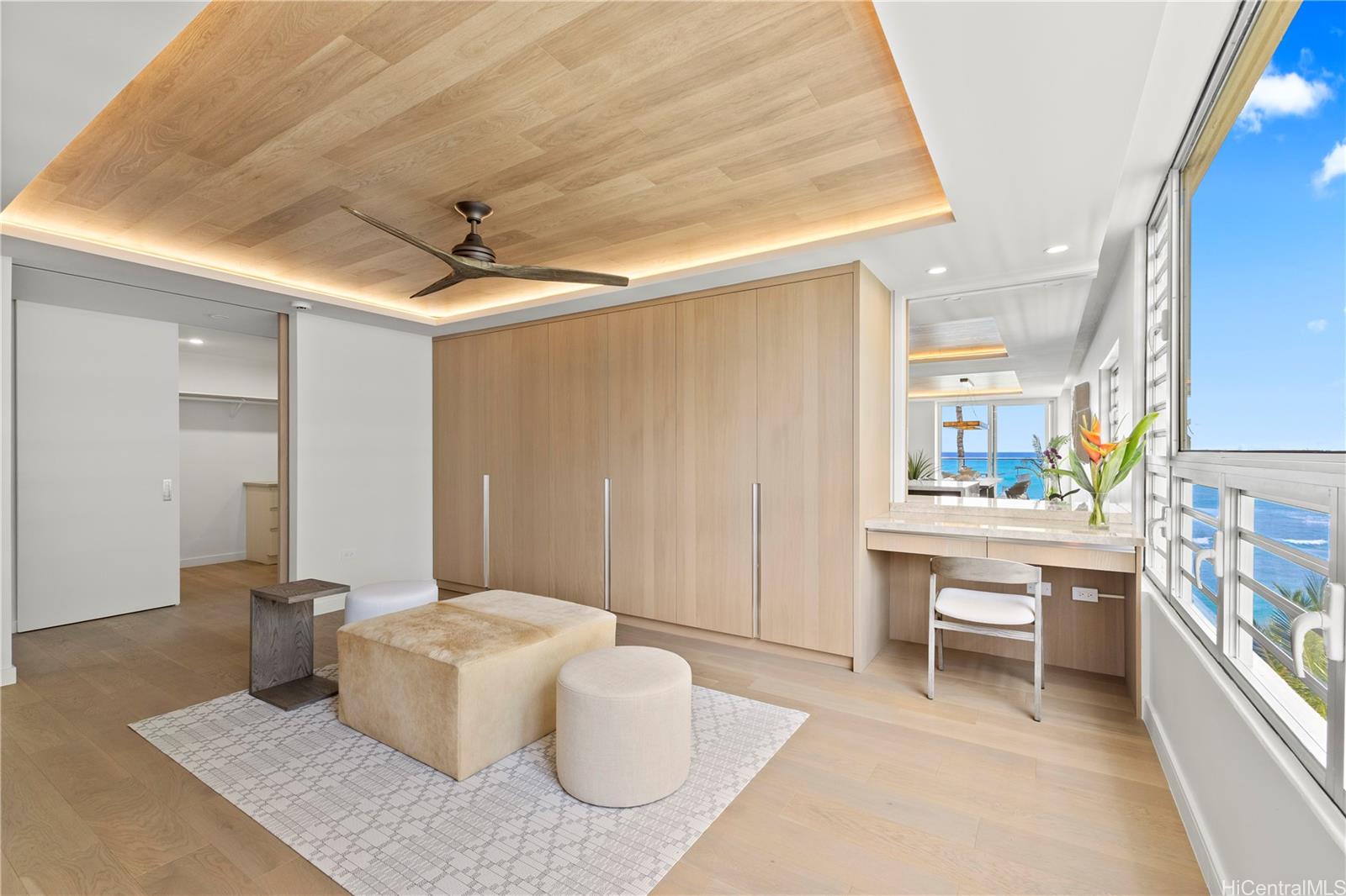 3003 Kalakaua Avenue  Unit 5A
