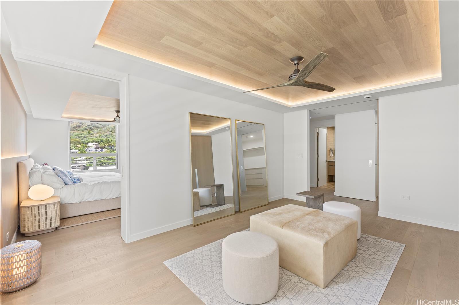 3003 Kalakaua Avenue  Unit 5A
