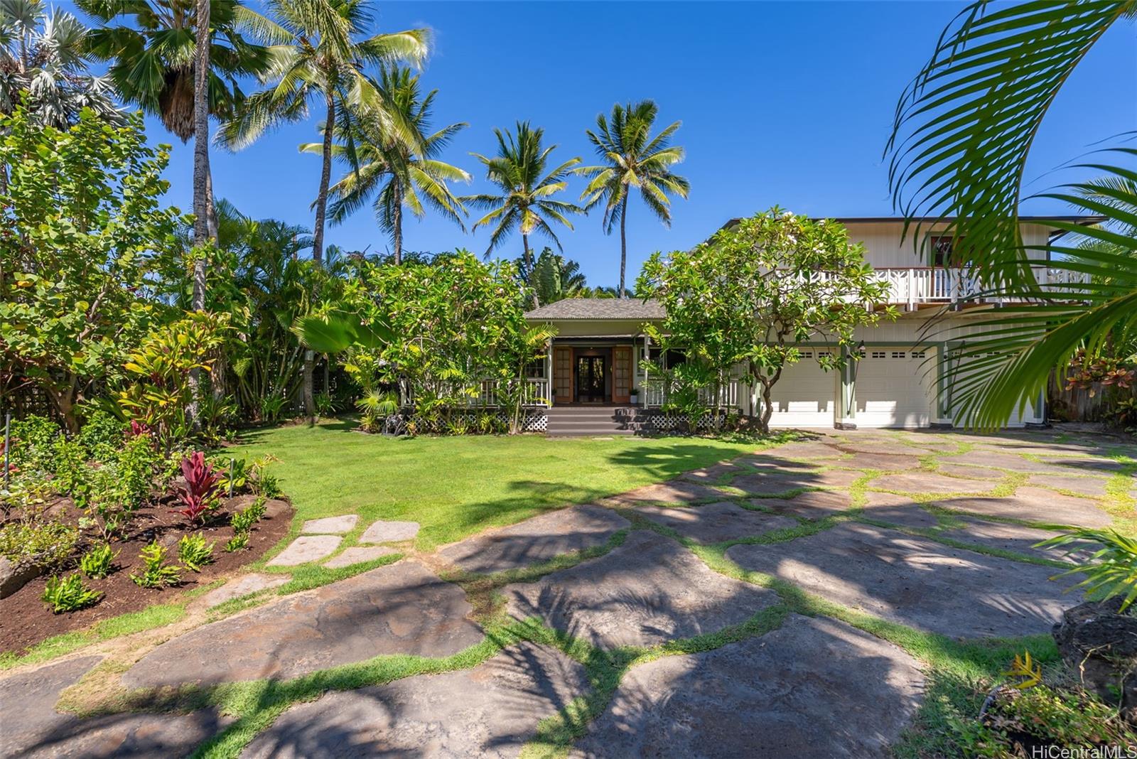 810 N Kalaheo Avenue F