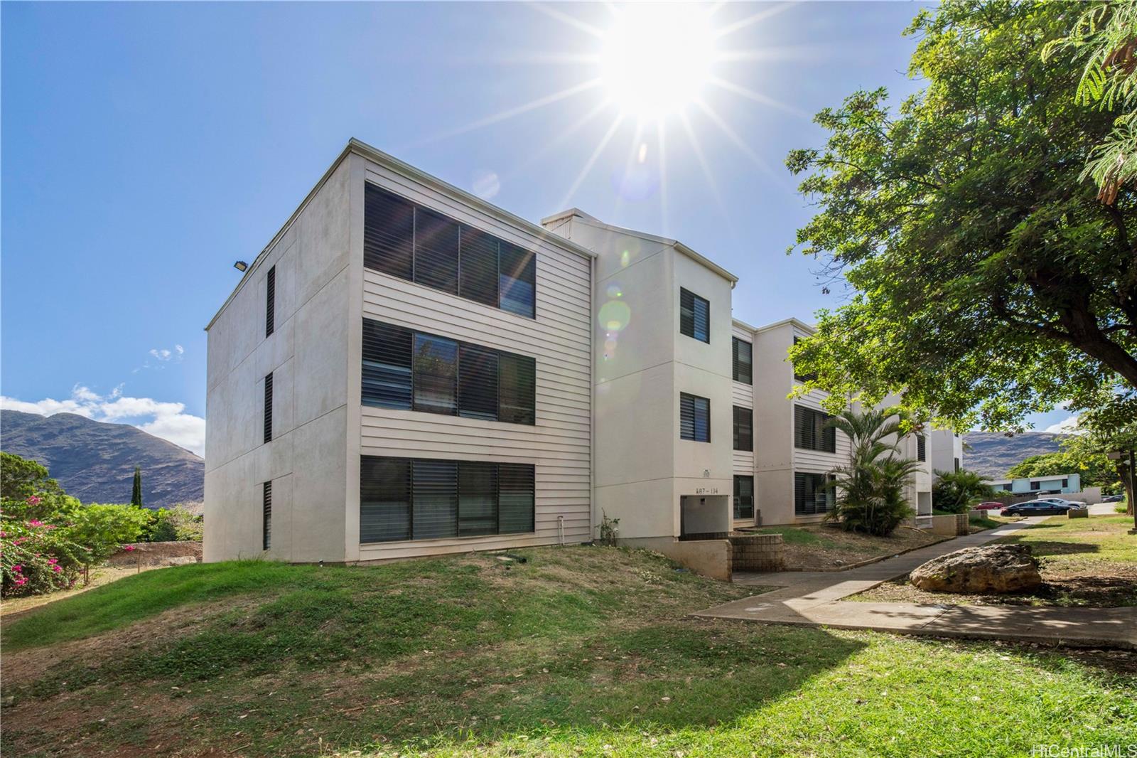 87-134 Helelua Street  Unit A202