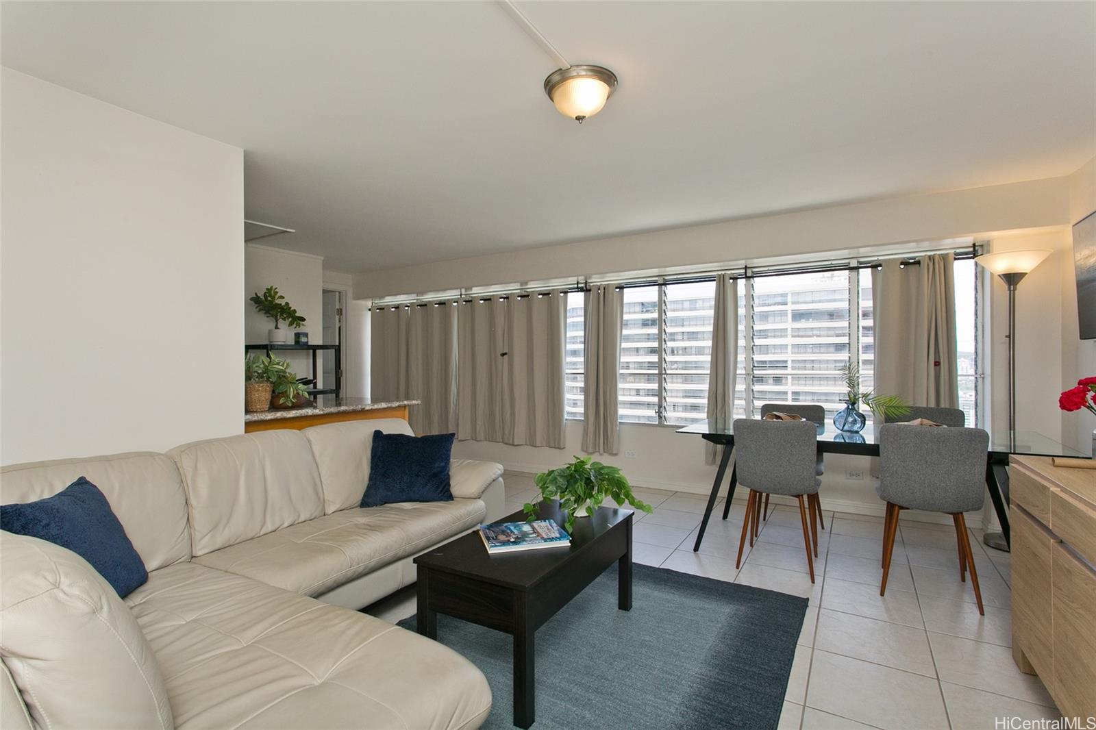 2525 Date Street  Unit 3706