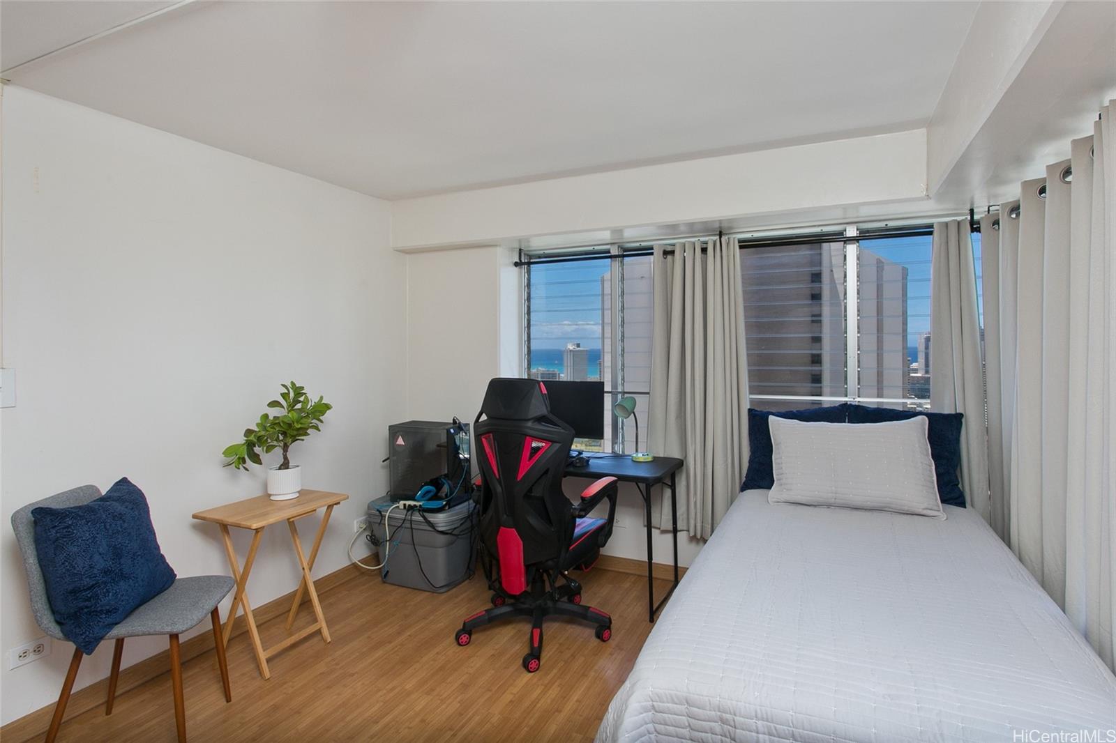 2525 Date Street  Unit 3706