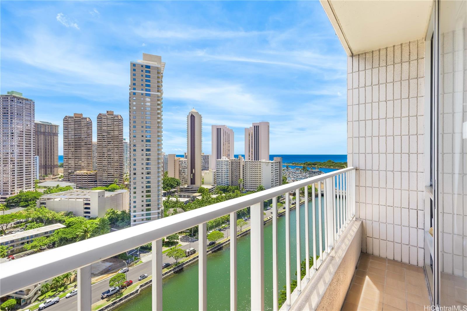 1848 Kahakai Drive 2104