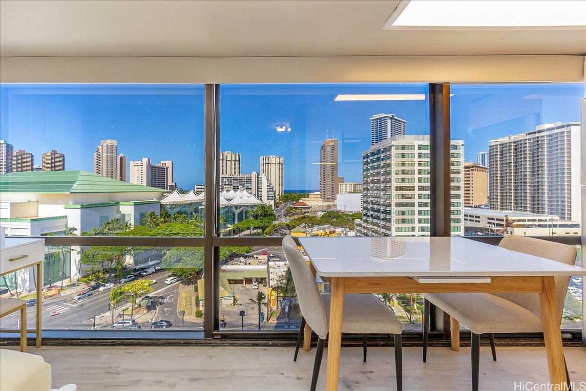 1750 Kalakaua Avenue  Unit 1303