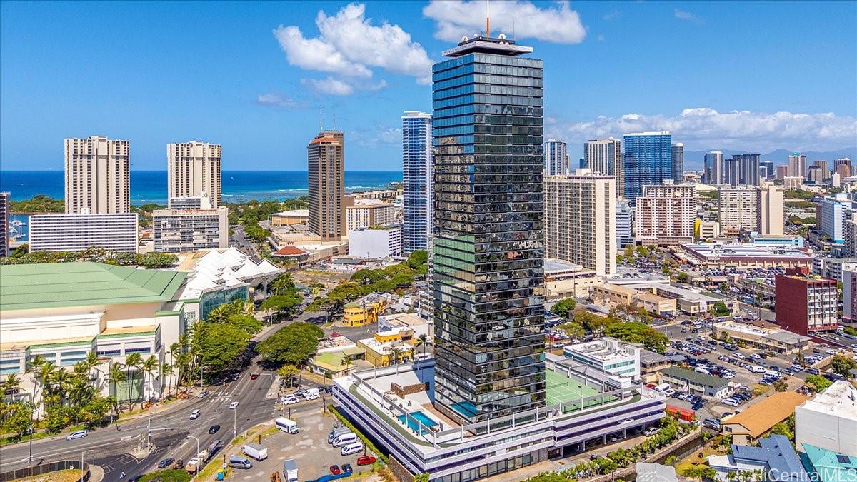 1750 Kalakaua Avenue  Unit 1303