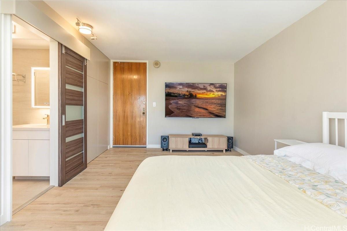 1750 Kalakaua Avenue  Unit 1303