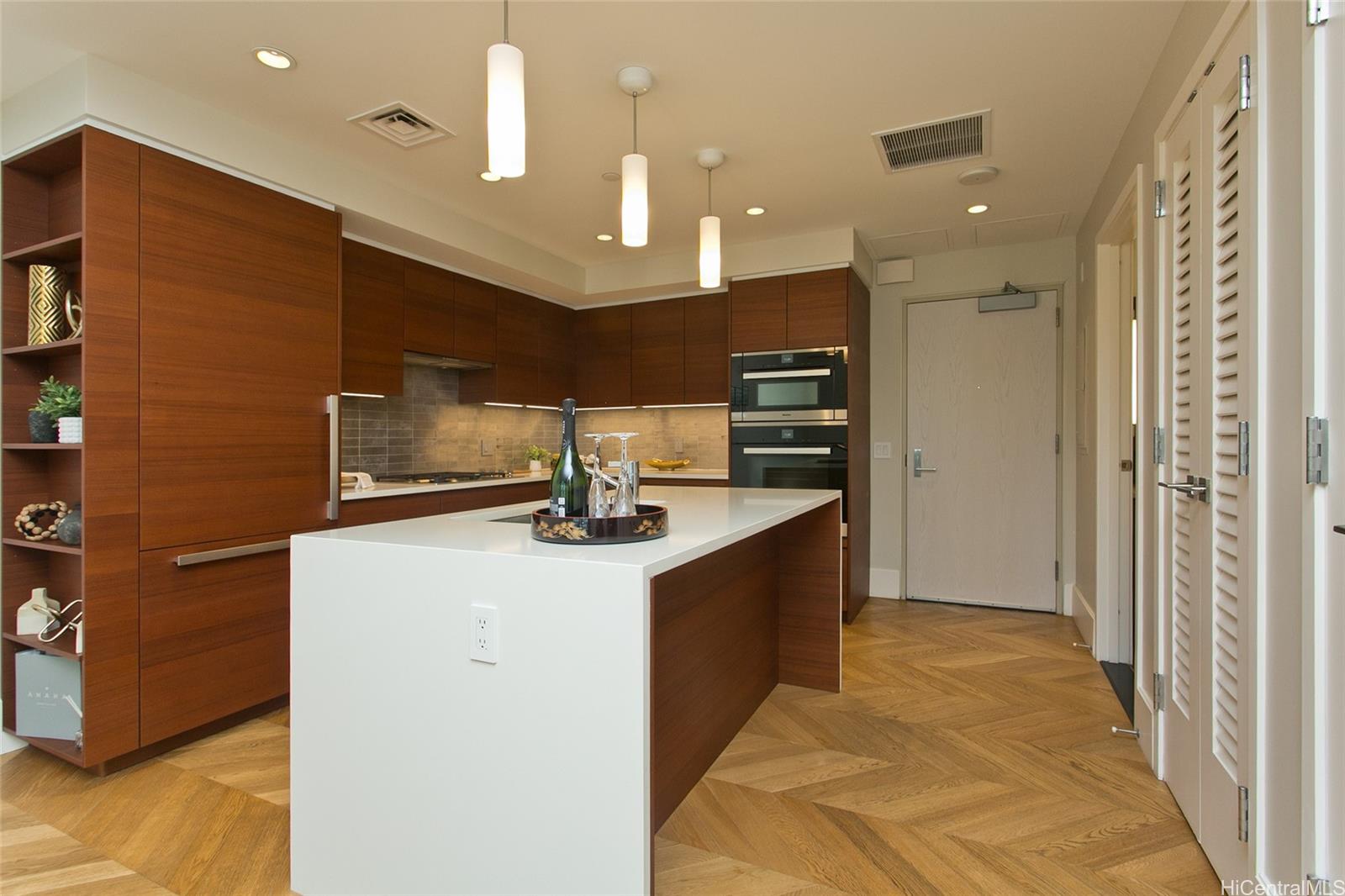 1108 Auahi Street  Unit 614