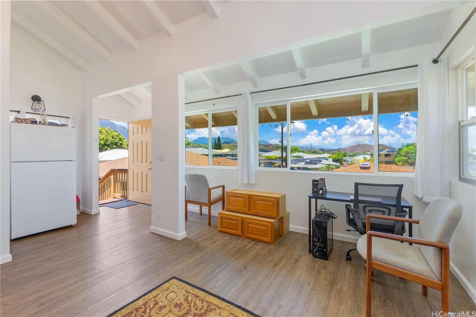 1233 Keolu Drive