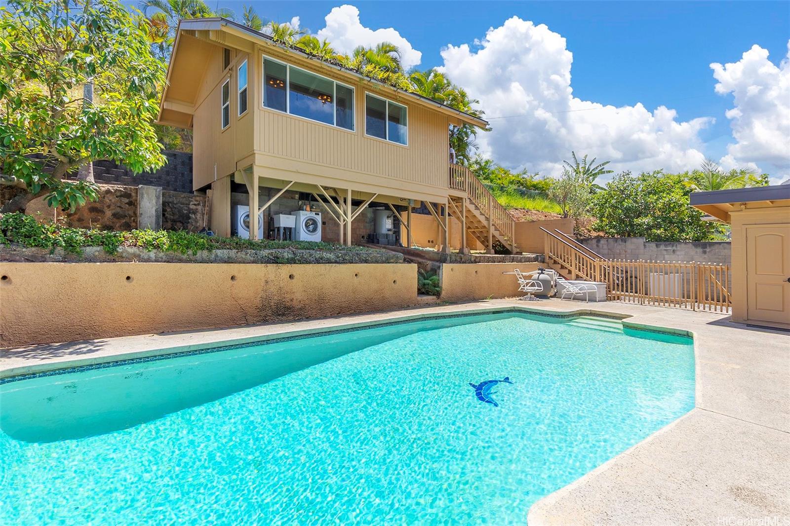1233 Keolu Drive
