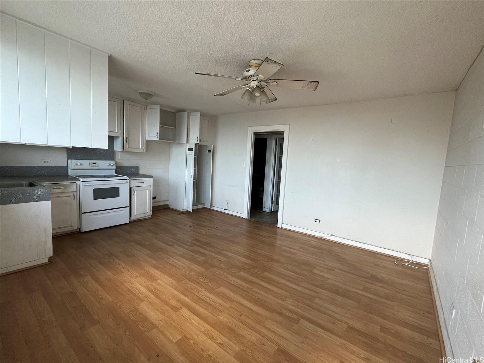 1516 Emerson Street  Unit 104