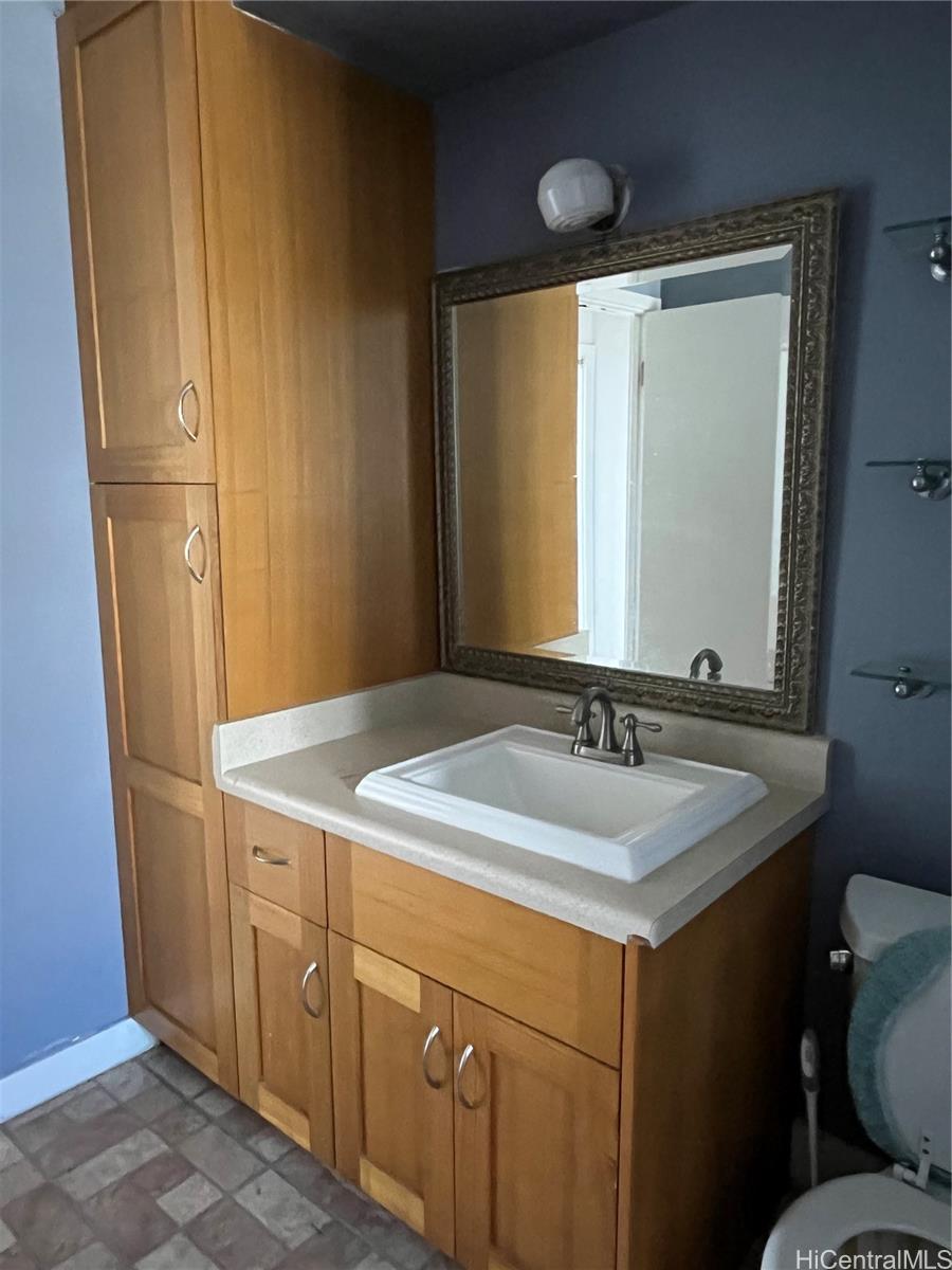 1516 Emerson Street  Unit 104